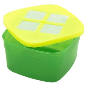 cutie patrata cu grila pentru viermusi - detaliu | Uncategorized